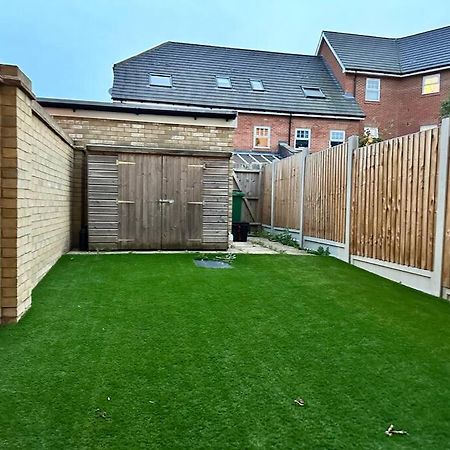 Serene Home Ideally Connected To Central London Bromley Exteriör bild