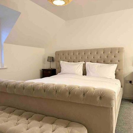 Serene Home Ideally Connected To Central London Bromley Exteriör bild